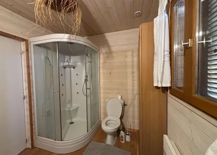 Alpehytte Aig 195 Chalet Loft En Bois Massif Avec Terrasse Et Vue Mer Gruissan